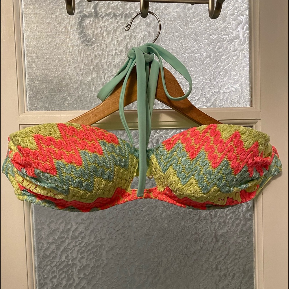 VS halter bikini top